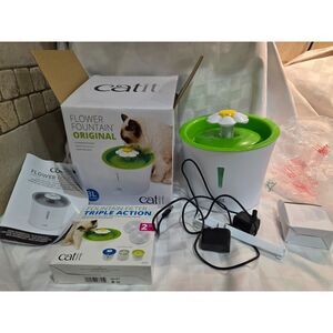 Catit Flower Fountain Original Cat Water Fountain 3L Model 43742 + Filters Box